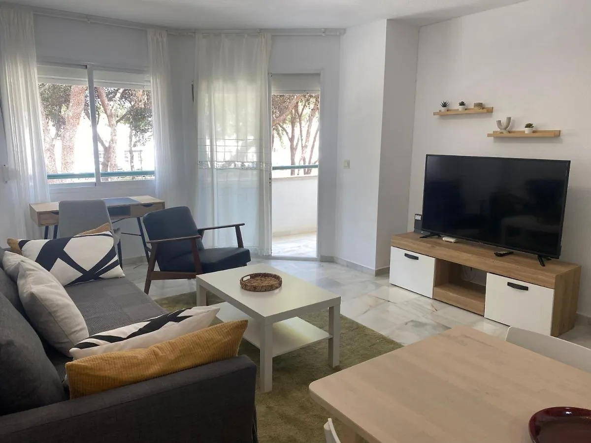 ¡Nuevo! Zona Tranquila Cerca De La Playa De La Carihuela Apartamento Torremolinos